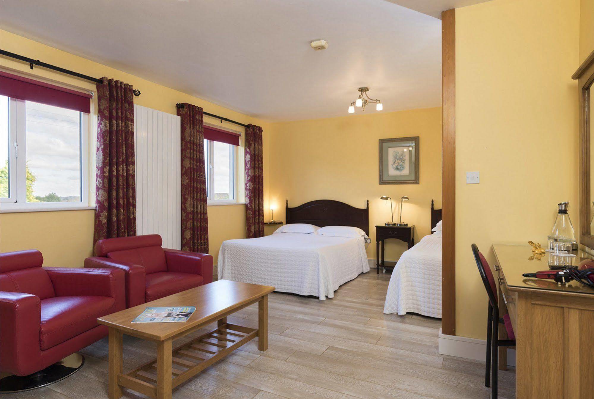 Bed and breakfast Kilbree House 4*